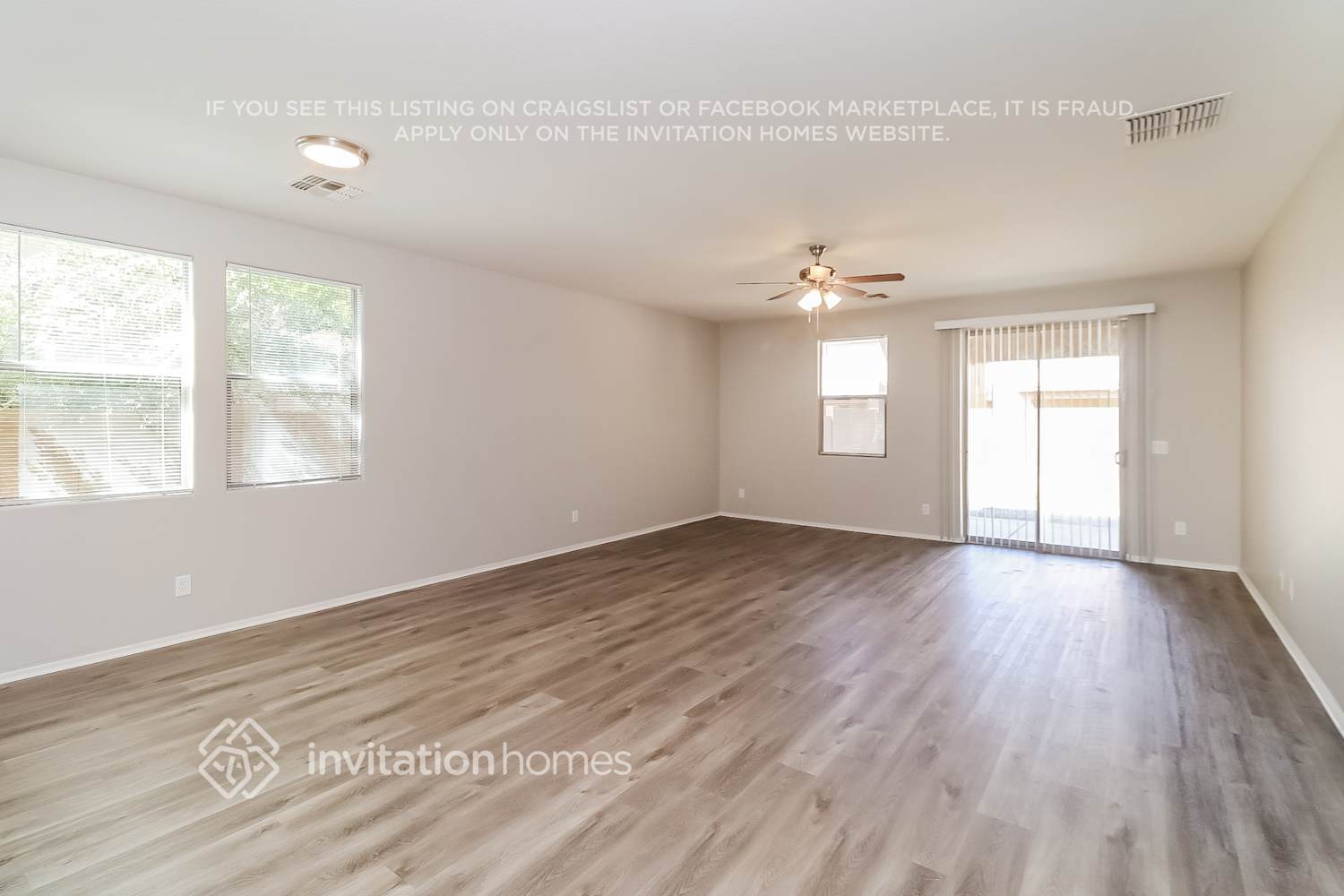 Building Photo - 3112 West Donner Dr