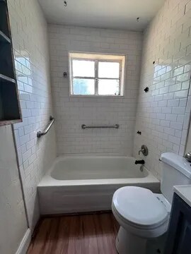 Building Photo - 4613 SW 16th Ave