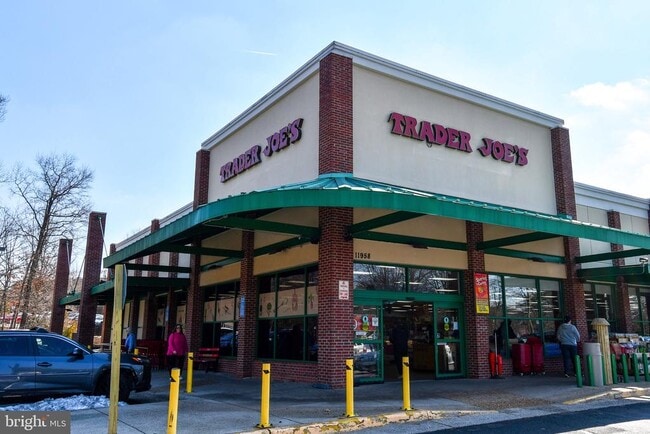 Building Photo - 1648 Fieldthorn Dr