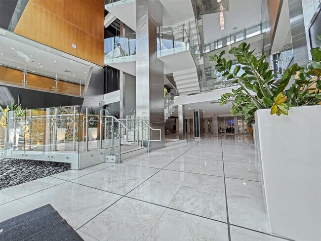 Building Photo - 2950 NE 188th St