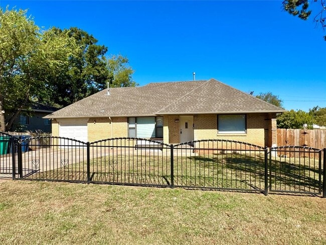 Building Photo - 1101 W Wilshire Blvd