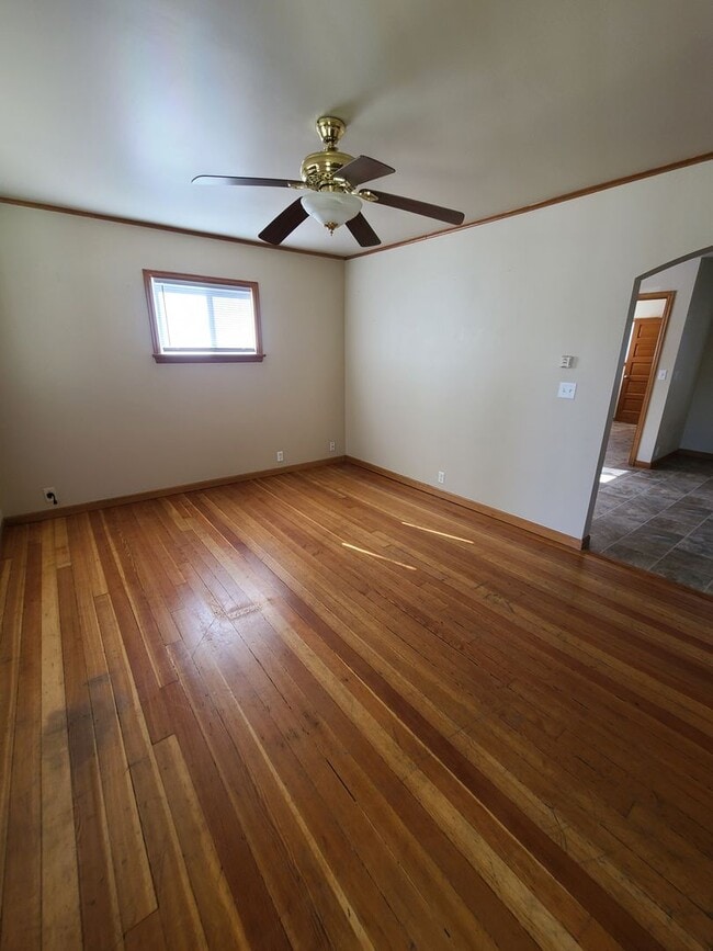 Building Photo - 11TH AVENUE HOUSE (P#297)