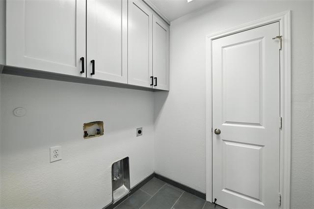 Building Photo - 6748 San Fernando