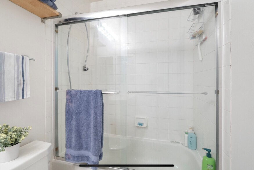 Building Photo - 4109 Westminster Pl