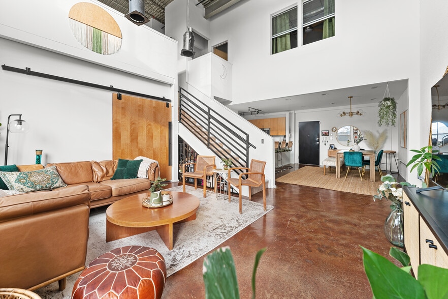 Building Photo - 195 Arizona Ave NE