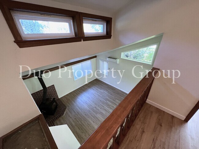 Building Photo - North Adams