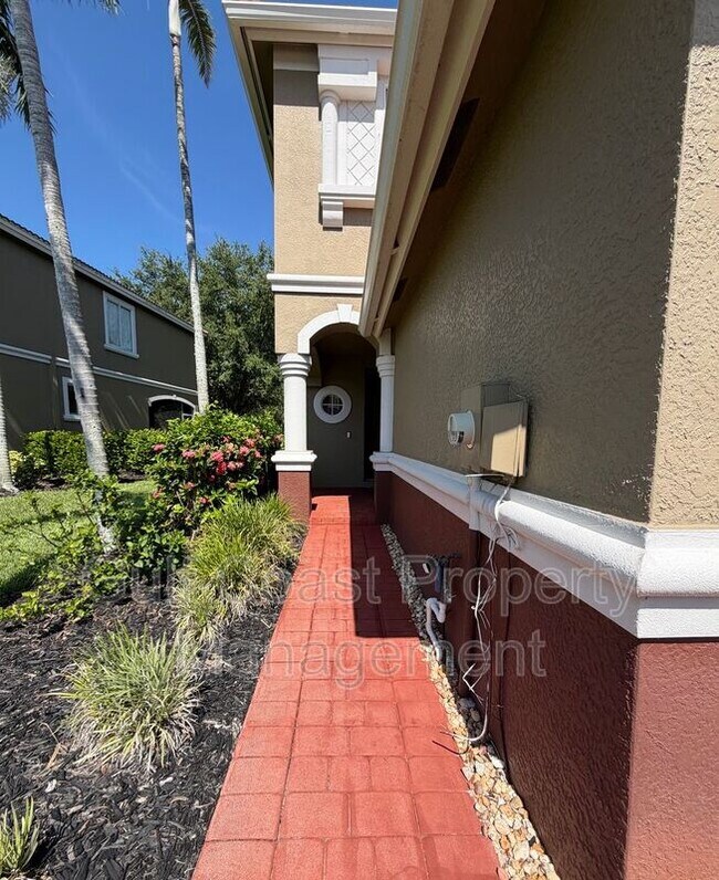 Building Photo - 17560 Brickstone Loop