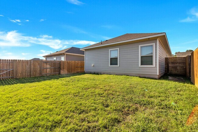 Building Photo - 216 Syrah Ct