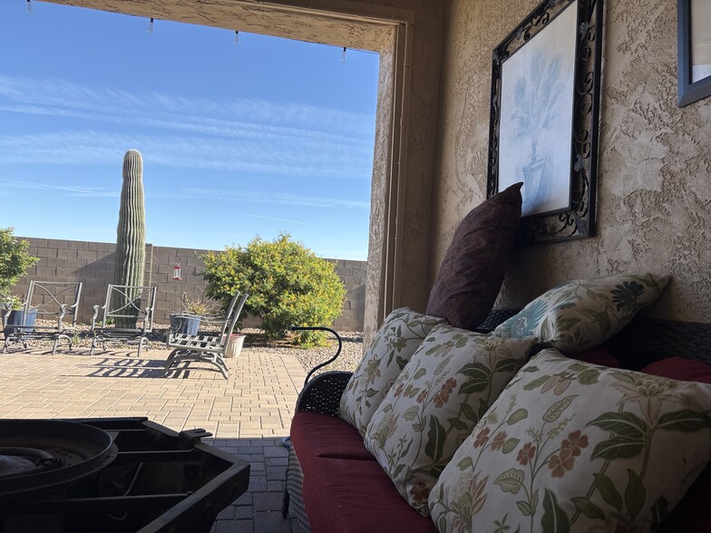 Building Photo - 5892 W Cactus Wren Way
