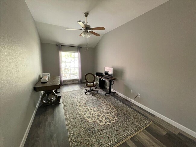 Building Photo - 3023 Bent Tree Loop