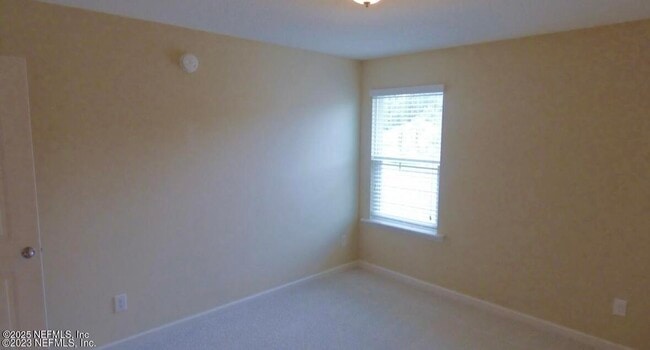 Building Photo - 83117 Purple Martin Dr