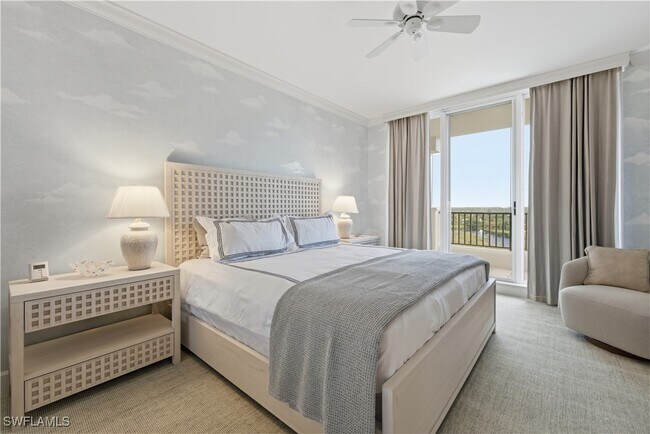 Building Photo - 8990 Bay Colony Dr