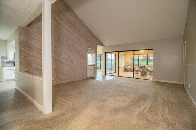 Building Photo - 4315 Creekwood Ln