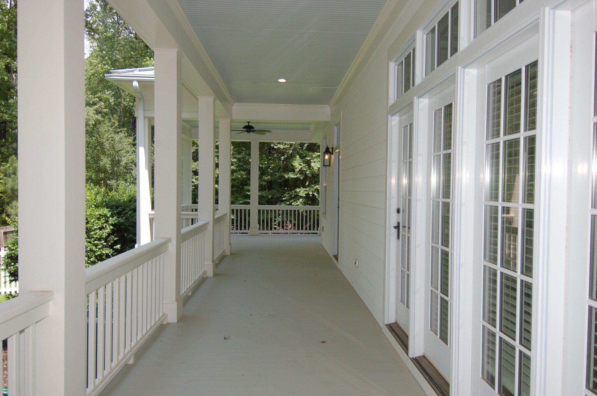 Covered Decking - 1020 Raindipper Dr
