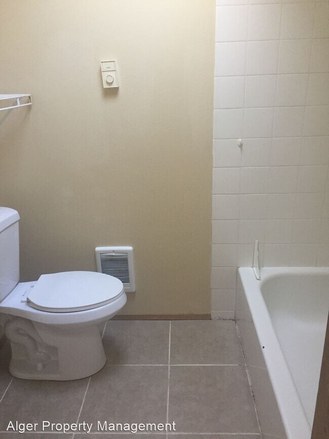 Building Photo - 3 br, 2 bath House - 26672 Lofall Rd