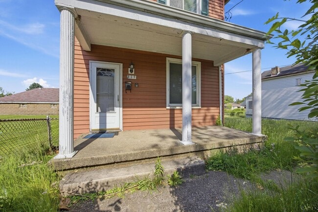 Building Photo - Three-Bedroom Home for Rent in Duquesne