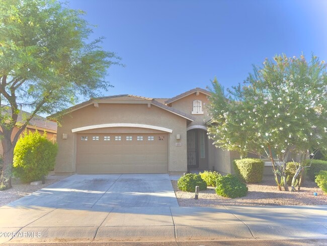 Building Photo - 4040 E Hoot Owl Trail