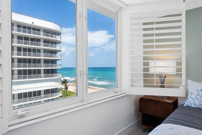 Building Photo - 3215 S Ocean Blvd