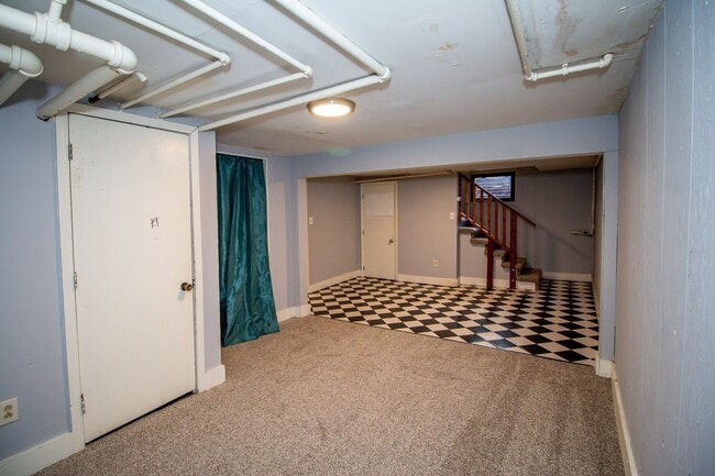 Building Photo - 205 S College Ave