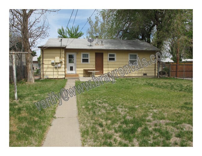 Building Photo - 1355 Mesa Ave