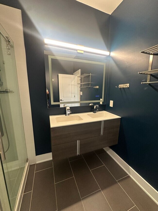 Building Photo - Modern 2 Bedroom, 2 Bathroom Penthouse with Parking in Historic LeDroit Park