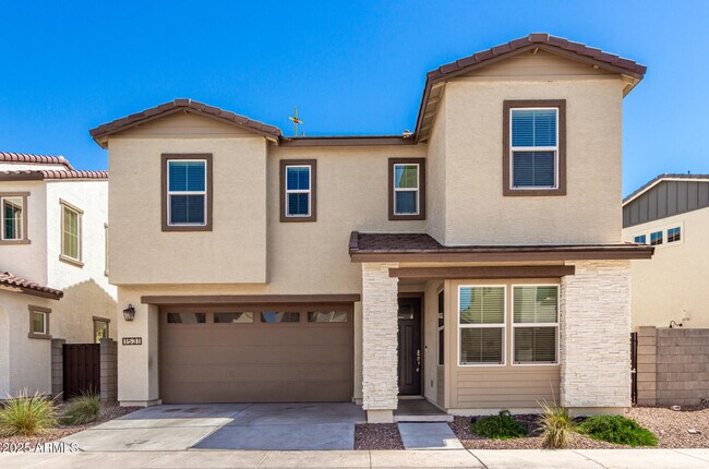 Primary Photo - 1531 W Sierra Vista Dr