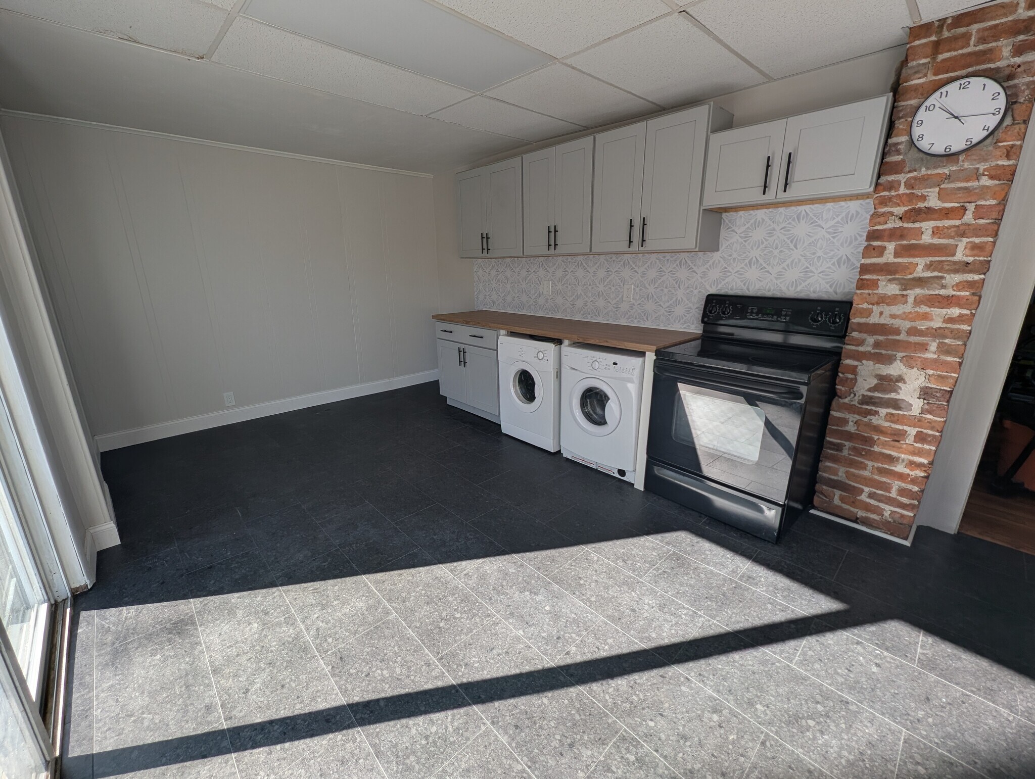 Building Photo - 25 Noyes Ave