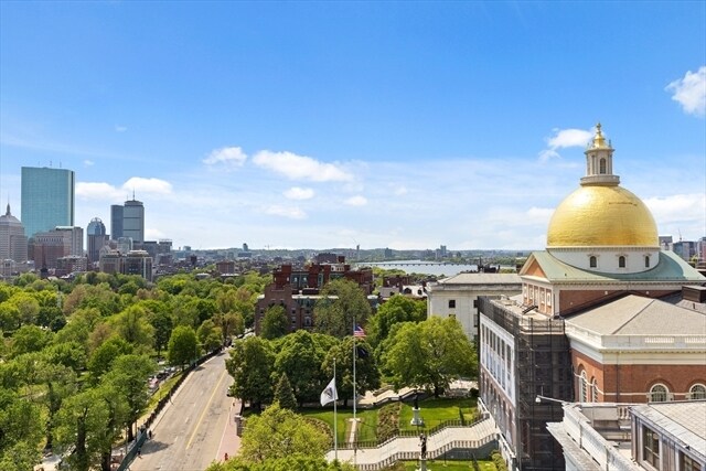 Building Photo - 21 Beacon St