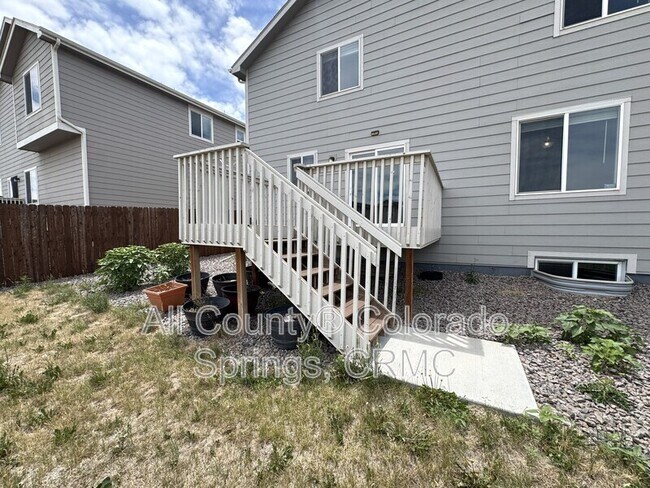 Building Photo - 6471 Weiser Dr