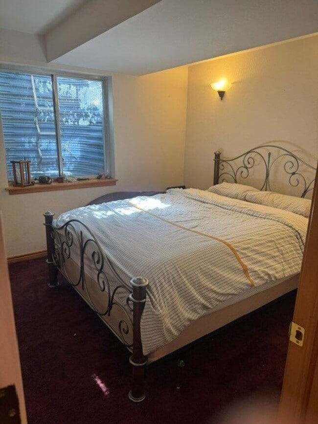 Building Photo - Basement Rental in SW Longmont – Utilities Included!