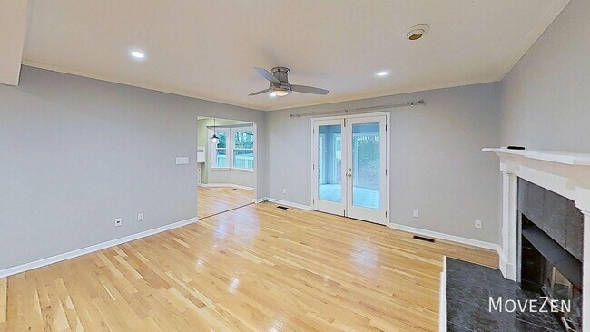 Building Photo - 1407 Hall Blvd