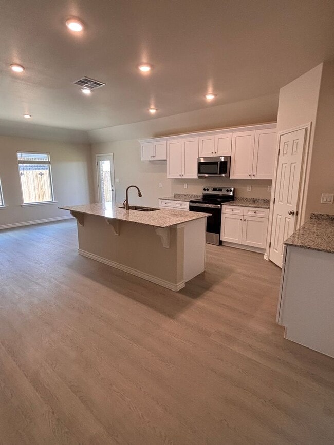 Building Photo - Brand New Construction in Midland, TX