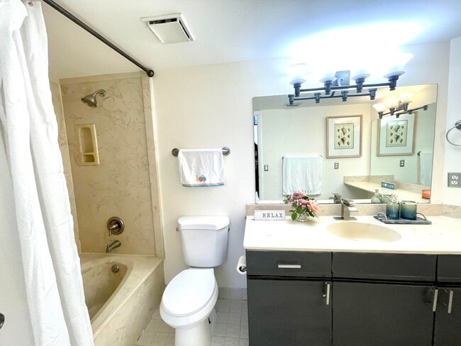Building Photo - 5933 Golden Eagle Cir