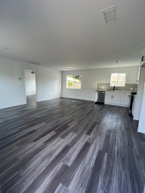 Building Photo - 3143 W Lanerose Dr