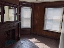 Building Photo - 878 Prospect Ave