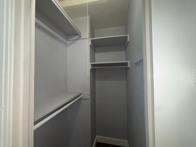 Building Photo - 4006-4008 DELTA STREET