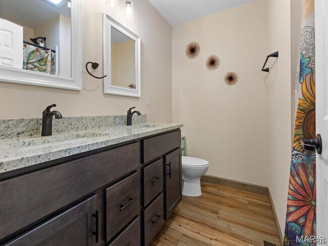 Building Photo - 3713 Justine Drive