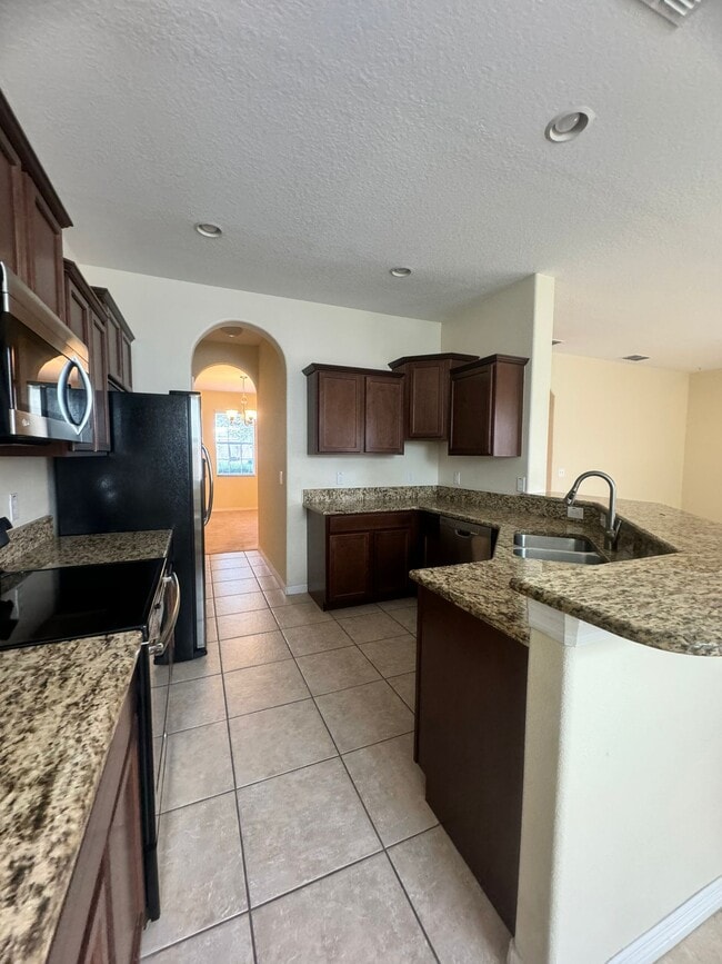 Building Photo - 15487 Camp Dubois Crescent