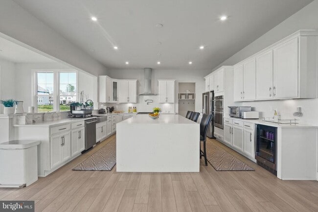 Building Photo - 15648 Dark Star Ln