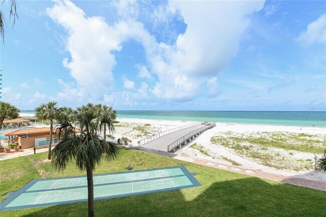 Building Photo - 880 Mandalay Ave