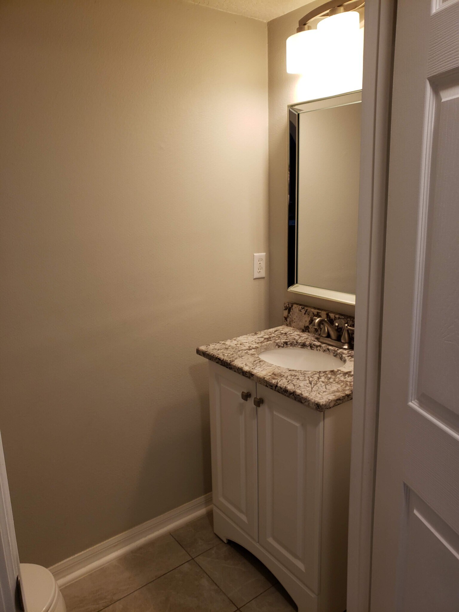 Building Photo - 76550 Longleaf Loop