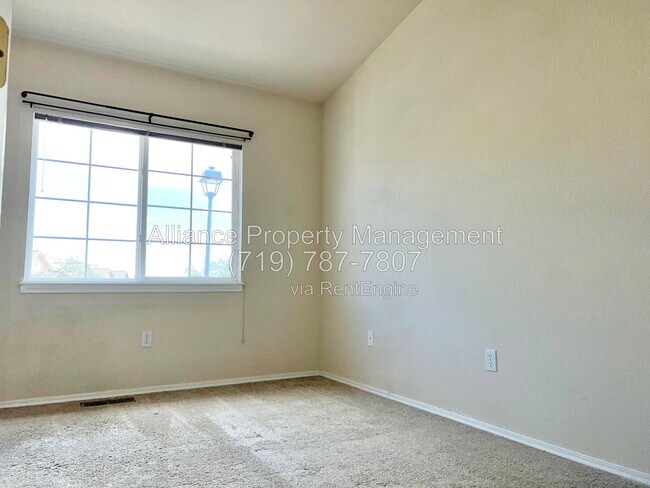 Building Photo - 3836 Packers Point