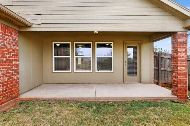 Building Photo - 18109 Montoro Way