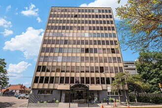 Building Photo - Stylish Capitol Hill Condo with Mountain &...