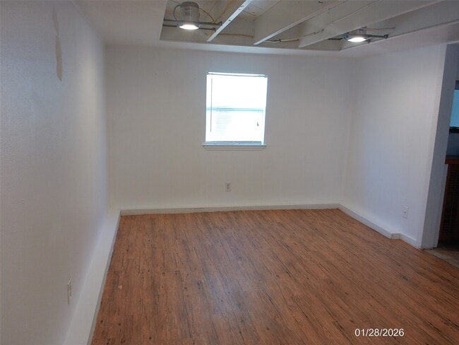 Building Photo - 4619 Ave S