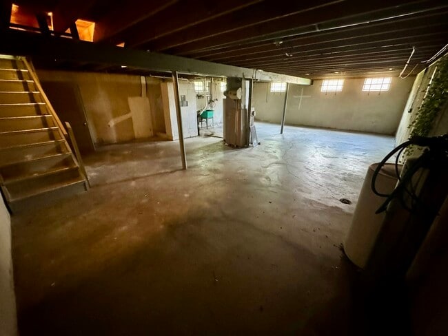 Building Photo - 12025 Wincanton Dr