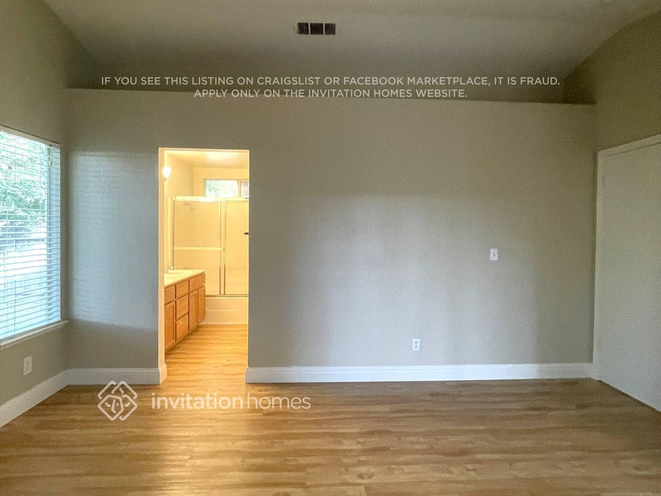 Building Photo - 2522 Drummond Dr