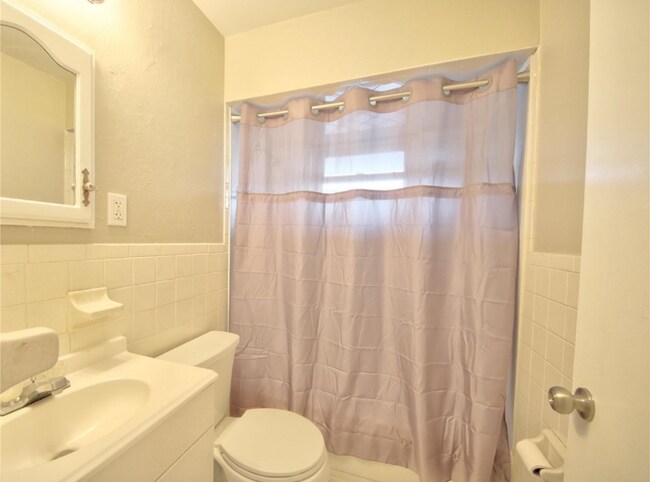 Building Photo - 10343 Durness Dr