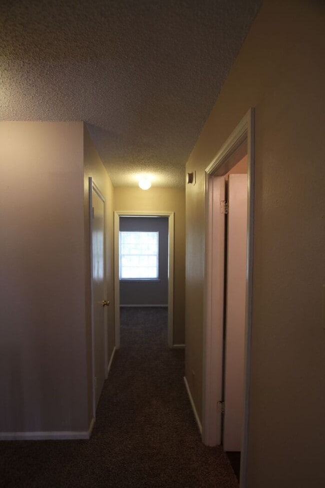 Building Photo - Beautiful 3 Bedroom, 2.5 Bath Townhome in Tyler – Available!