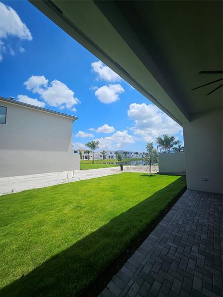 Building Photo - 9421 Tulip Leaf Ct
